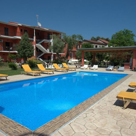 Ilias Apartments 입소스 외부 사진